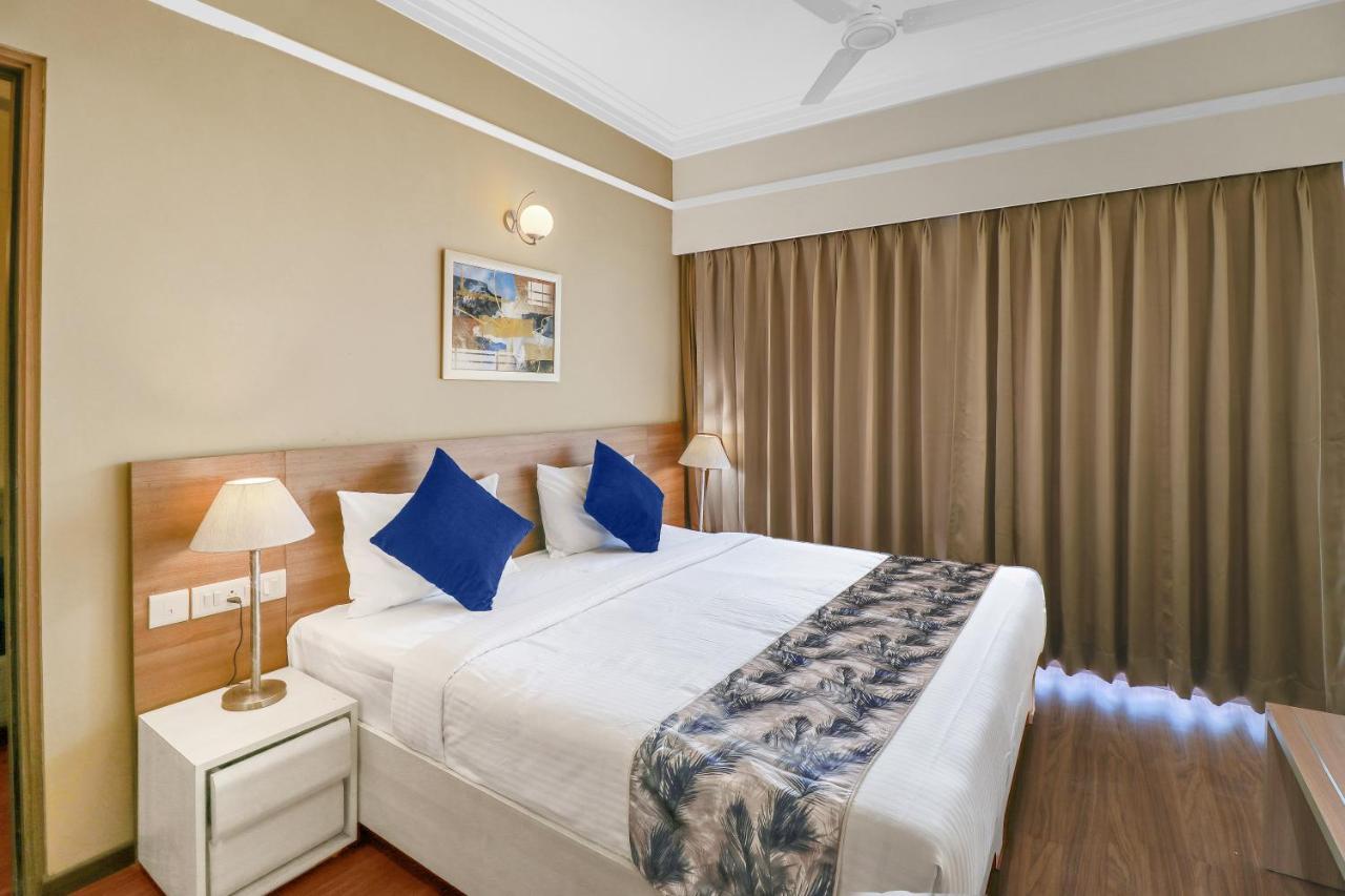 Starlit Suites Newtown Calcutta Exteriör bild