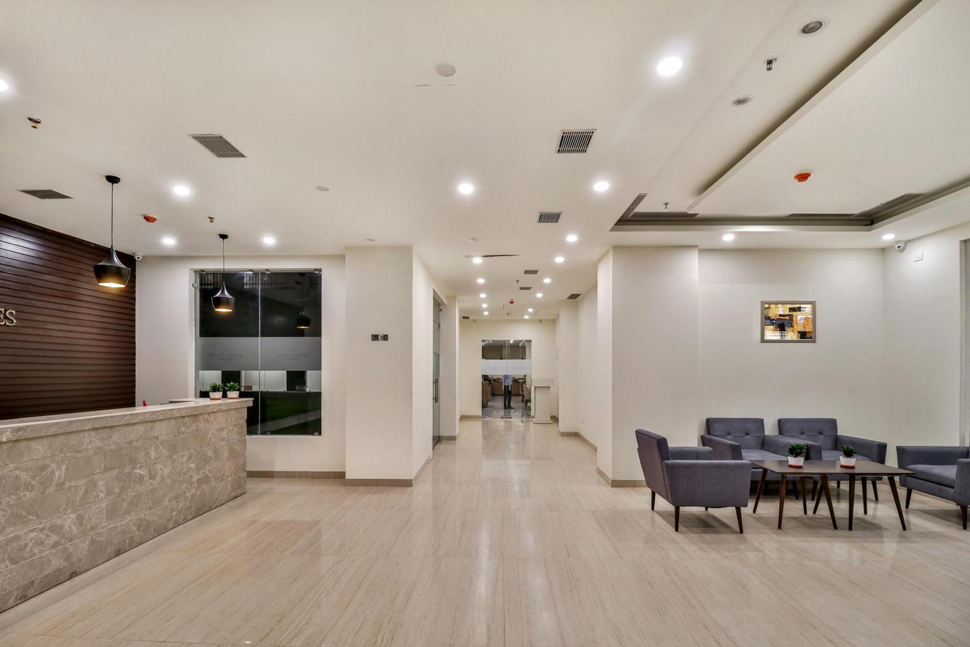 Starlit Suites Newtown Calcutta Exteriör bild