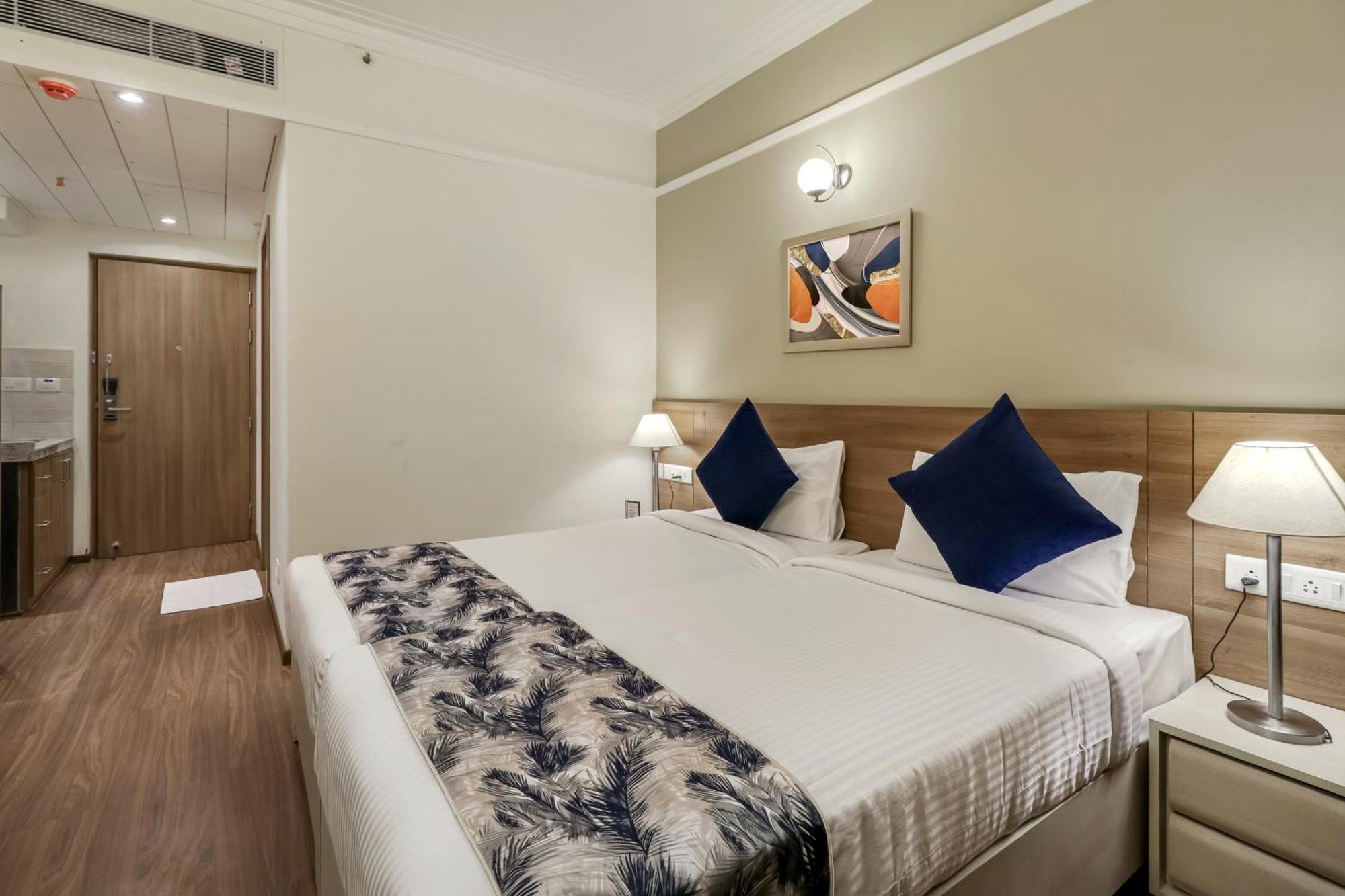 Starlit Suites Newtown Calcutta Exteriör bild