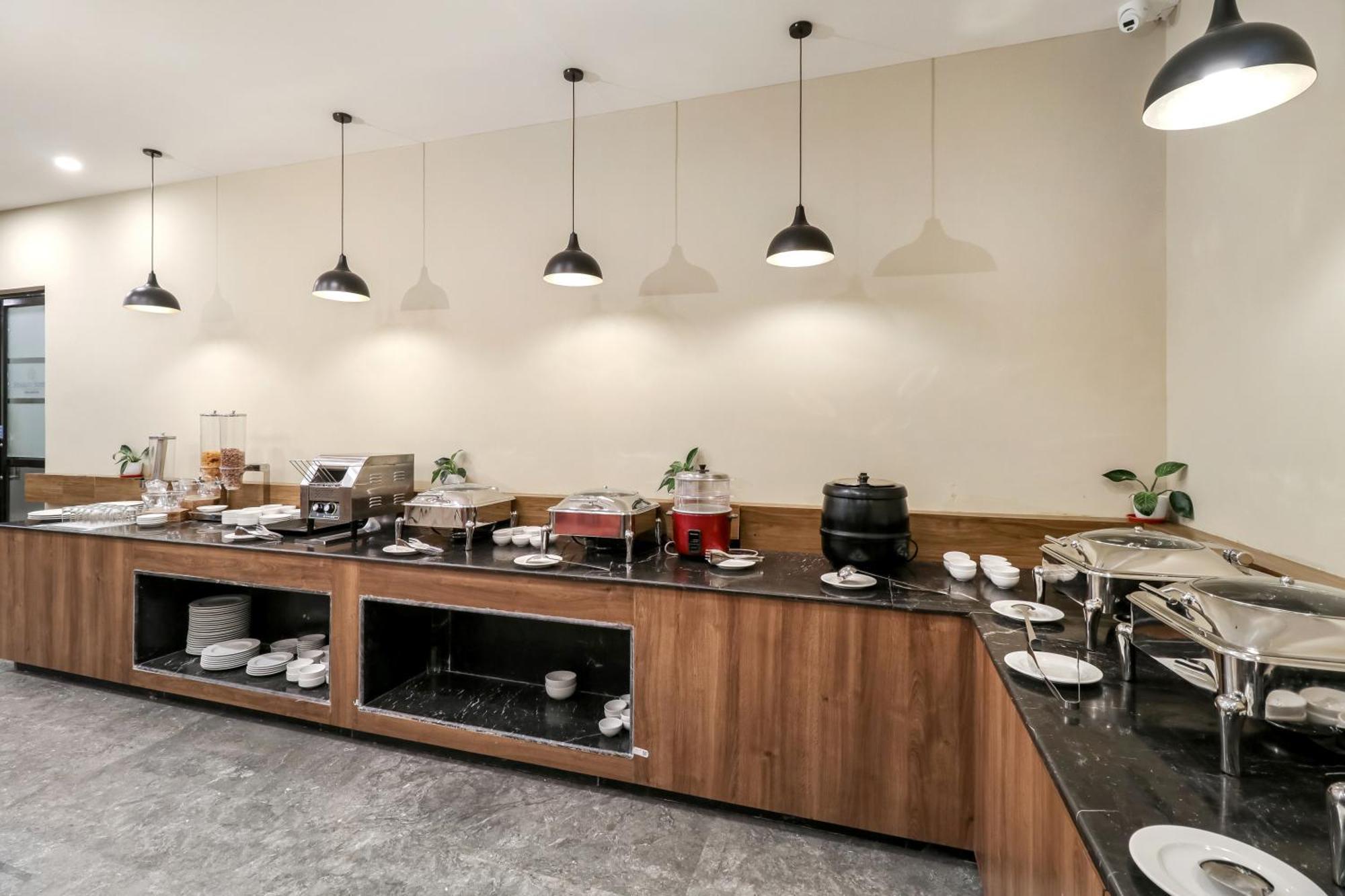 Starlit Suites Newtown Calcutta Exteriör bild